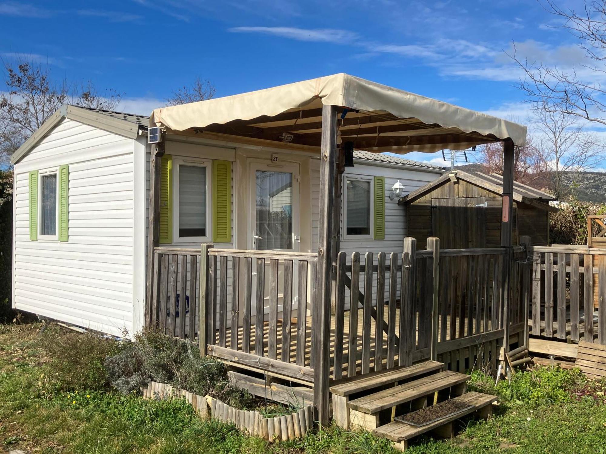 Camping Carrefour De L'Ardeche Saint-Remeze Экстерьер фото